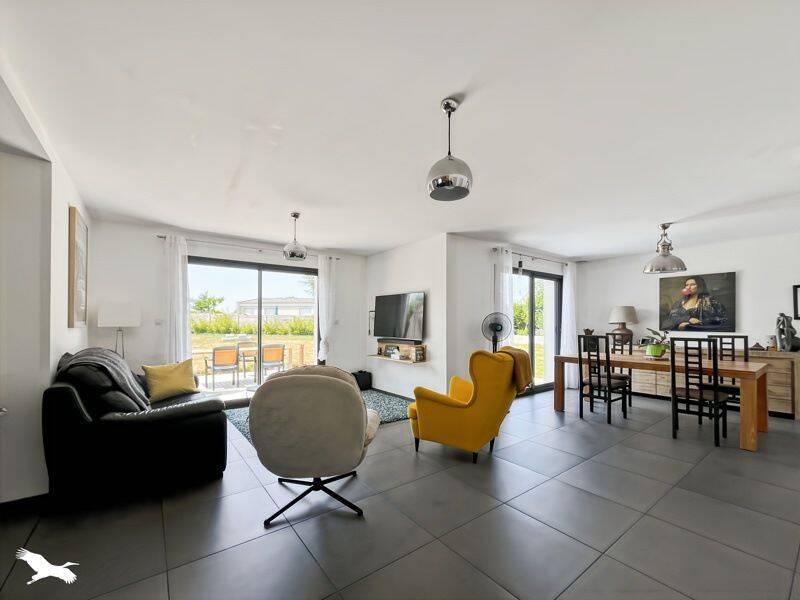 Maison 6 pièces 125 m² · à Guiclan · 125 m² · 286 740 €