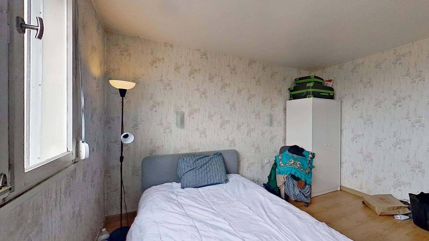 Appartement 1 pièce 15 m² · à Saint-Étienne-du-Rouvray · 15 m² · 380 €