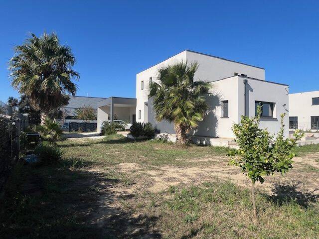Maison 10 pièces 260 m² · à Torreilles · 260 m² · 650 000 €
