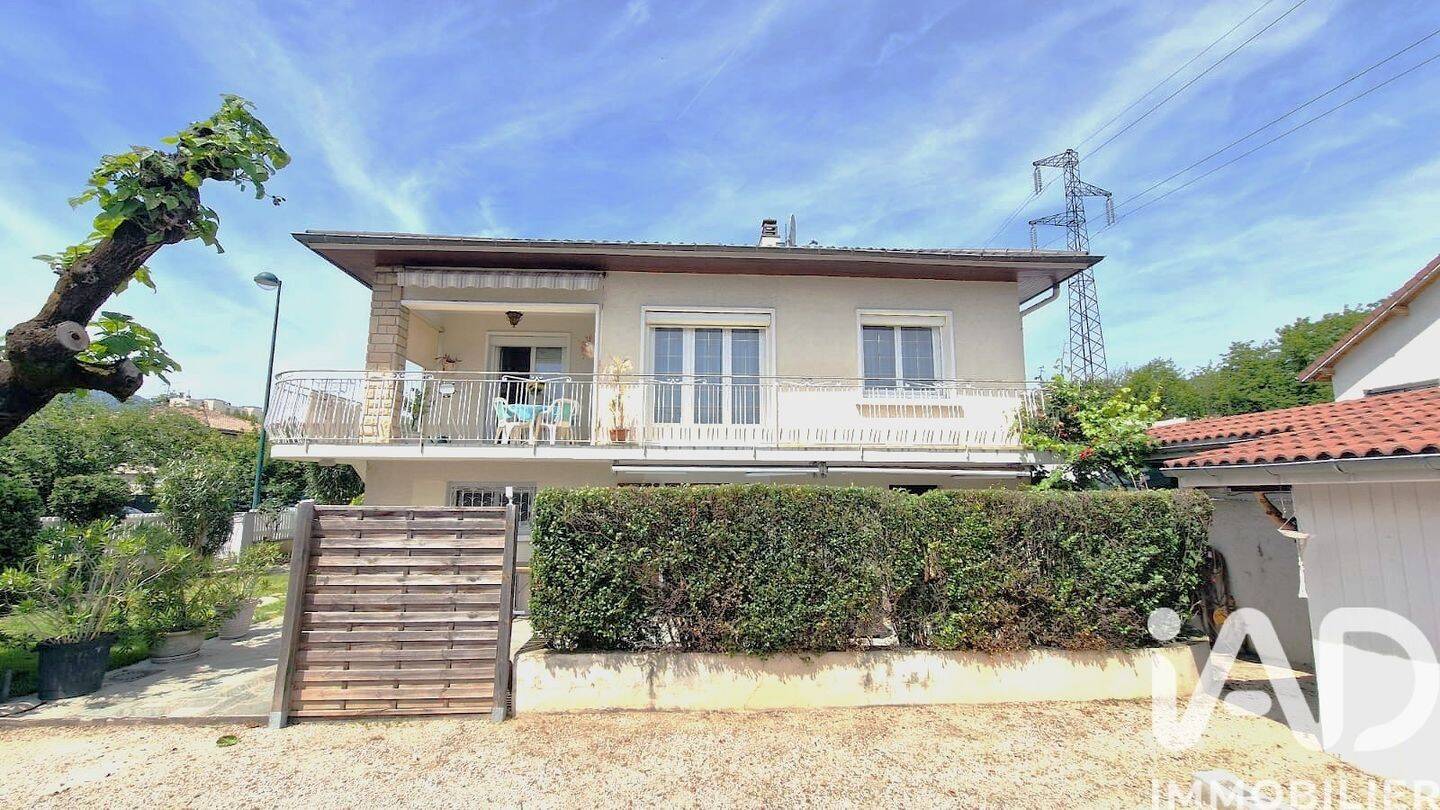 Maison 5 pièces 159 m² · à Seyssins · 159 m² · 409 000 €