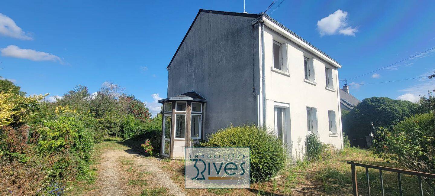 Maison 8 pièces 113 m² · à Brissac Loire Aubance · 113 m² · 192 000 €