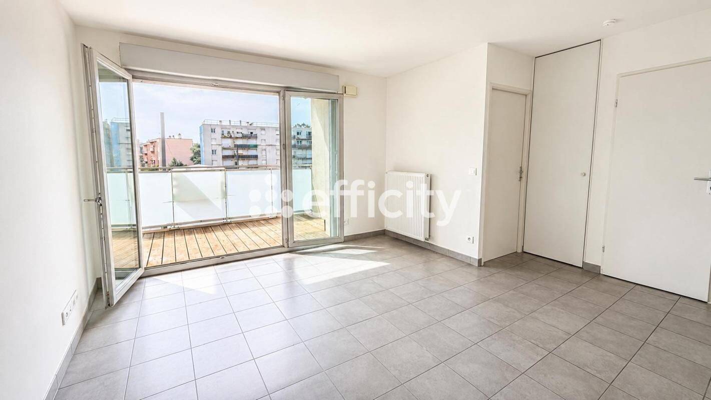 Appartement 2 pièces 38 m² · à Vénissieux · 38,4 m² · 119 900 €