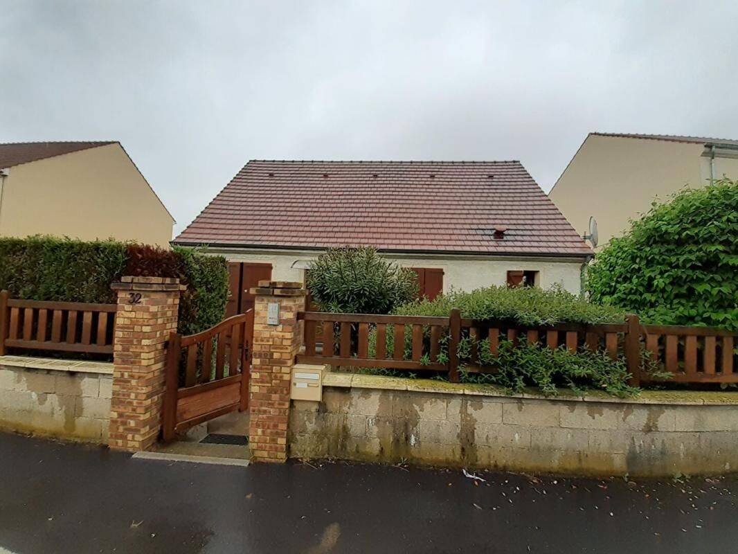 Maison 4 pièces 105 m² · à Chambry · 105 m² · 1 500 €