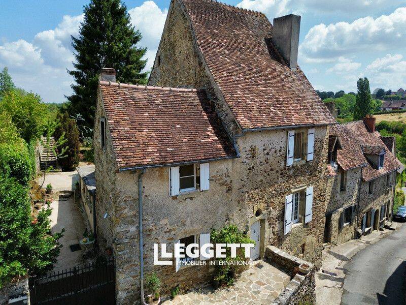 Maison 10 pièces 160 m² · à Saint-Benoît-du-Sault · 160 m² · 267 500 €