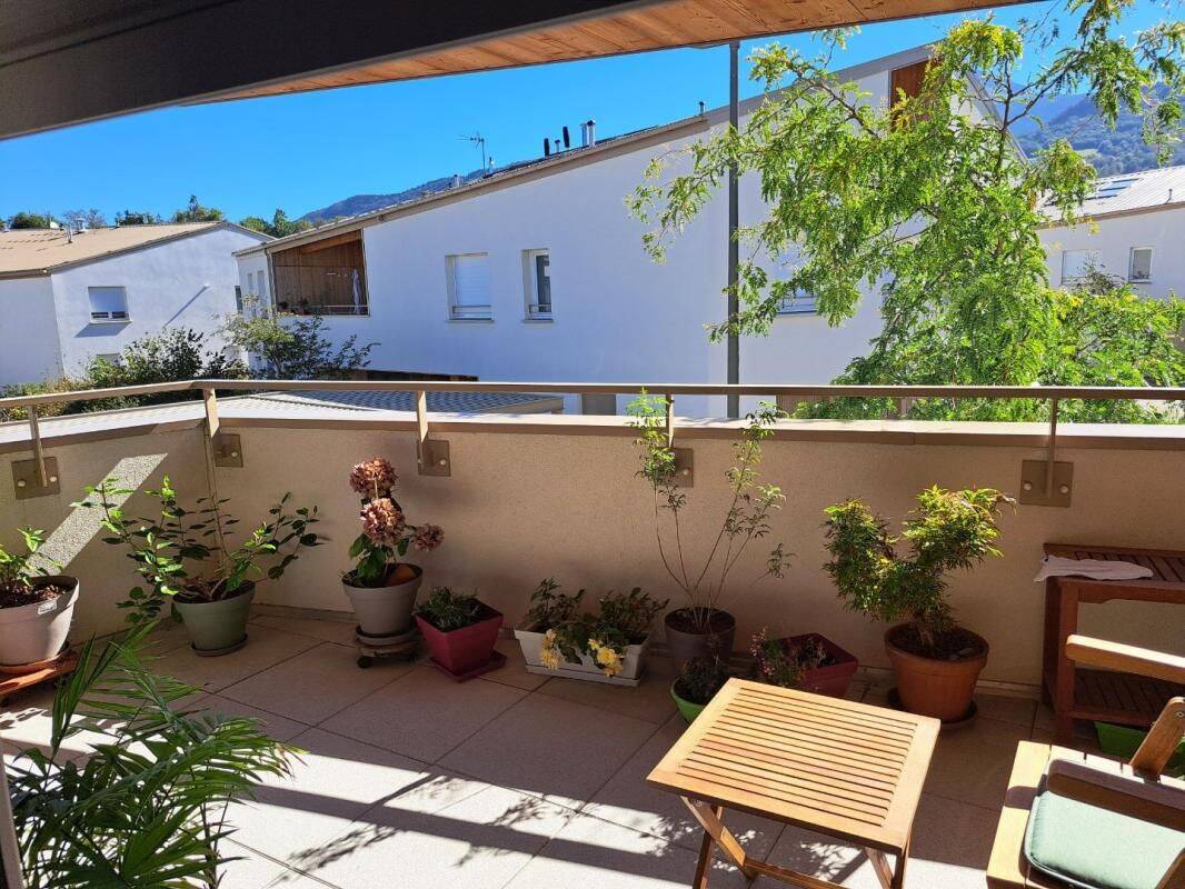 Appartement 3 pièces 70 m² · à Coublevie · 70 m² · 905 €/mois