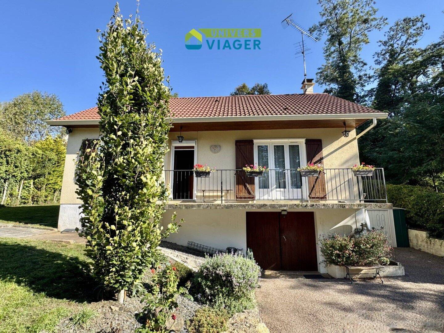 Maison 3 pièces 55 m² · à Saint-Amand-en-Puisaye · 55 m² · 50 000 €