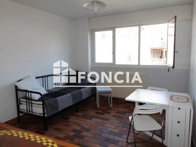 Appartement 2 pièces 33 m² · à Grenoble · 33 m² · 567 €