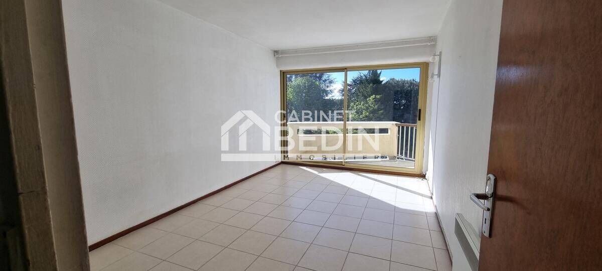 Appartement 1 pièce 25 m² · à Gradignan · 24,5 m² · 609 €