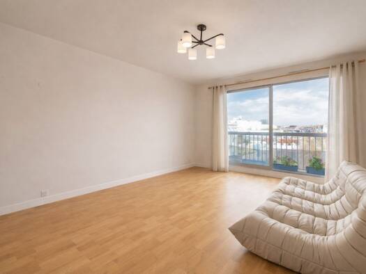 Appartement à vendre 399 000 € 2 pièces 1 chambre 55 m² Étage 9/12 Diderot-Domaine du Bois Vincennes 94300