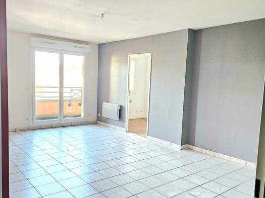 Appartement à vendre 73 500 € 3 pièces 1 chambre 55 m² 2 étages Sous le Bois Louvroil 59720