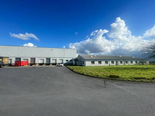 Entrepôt à louer 32 201 € 8 587 m² d'espace de stockage Raillencourt-Sainte-Olle 59554