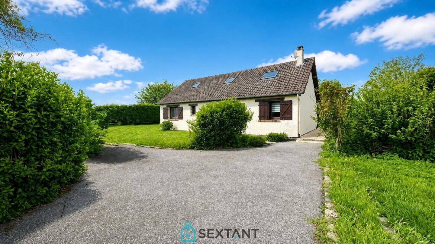 Maison 5 pièces 110 m² · à Brionne · 110 m² · 230 000 €