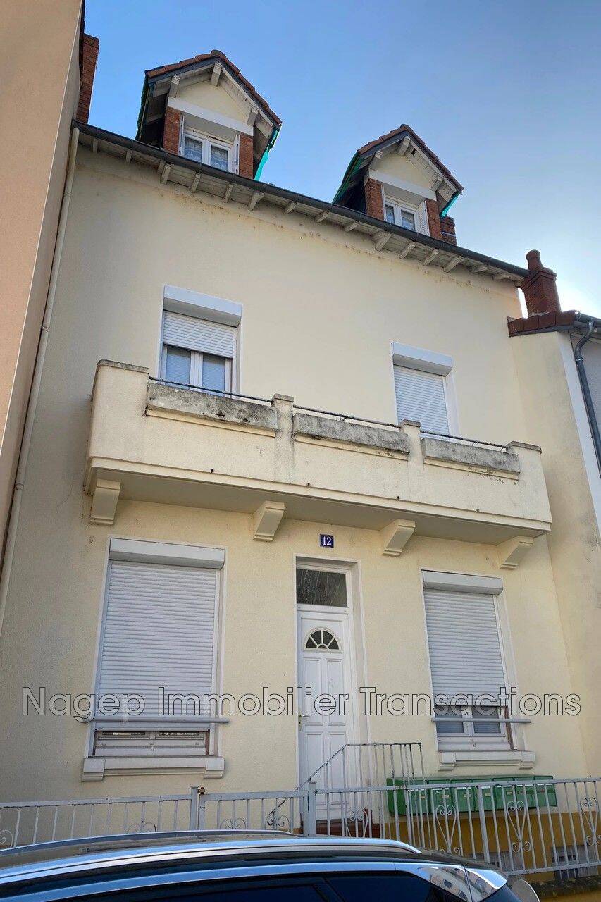 Appartement 10 pièces 200 m² · à Vichy · 200 m² · 294 000 €