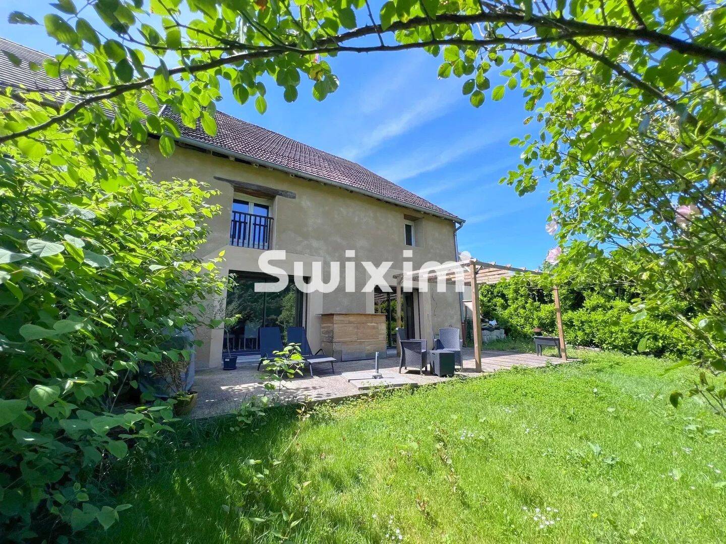 Maison 5 pièces 150 m² · à Lons-le-Saunier · 150 m² · 255 000 €