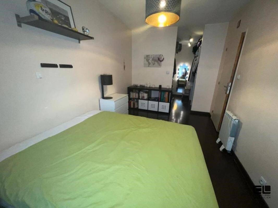 Maison de ville location meublée  87m² 2 chambres RUE LEON BLUM — 9