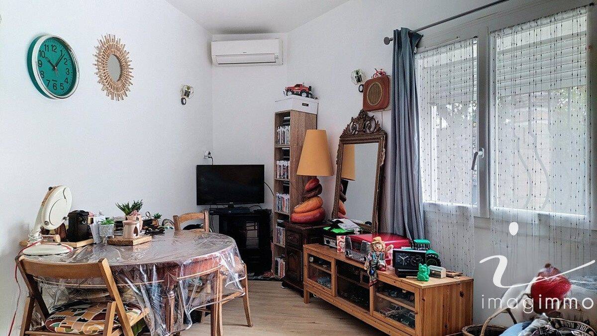 Maison 2 pièces 47 m² · à Cournonsec · 47 m² · 183 000 €