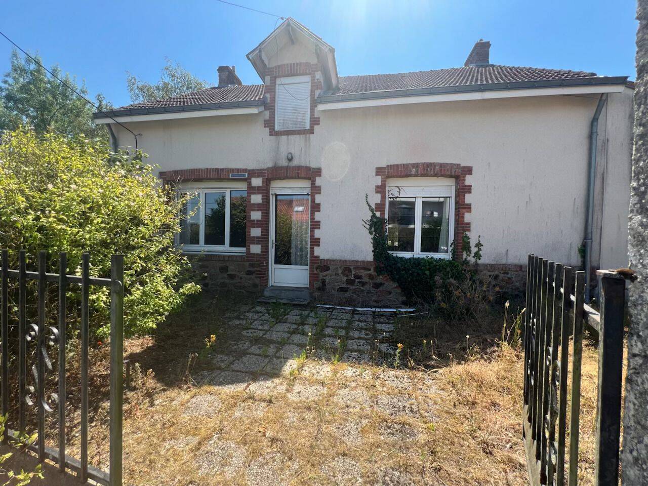 Maison 5 pièces 107 m² · à Couëron · 107 m² · 241 500 €