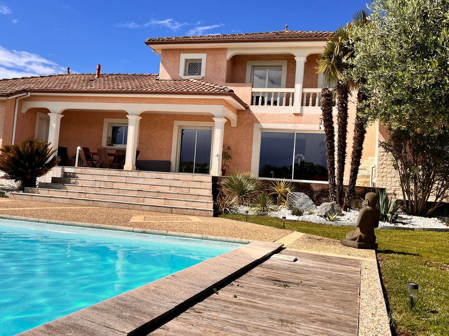 Maison 7 pièces 205 m² · à Montardon · 205 m² · 634 000 €