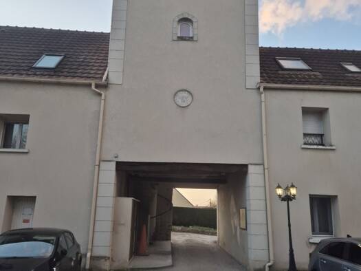 Appartement à vendre 175 000 € 3 pièces 2 chambres 65 m² RDC Saint-Soupplets 77165