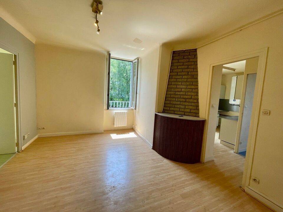 Appartement 3 pièces 54 m² · à Saint-Étienne · 54 m² · 420 €/mois