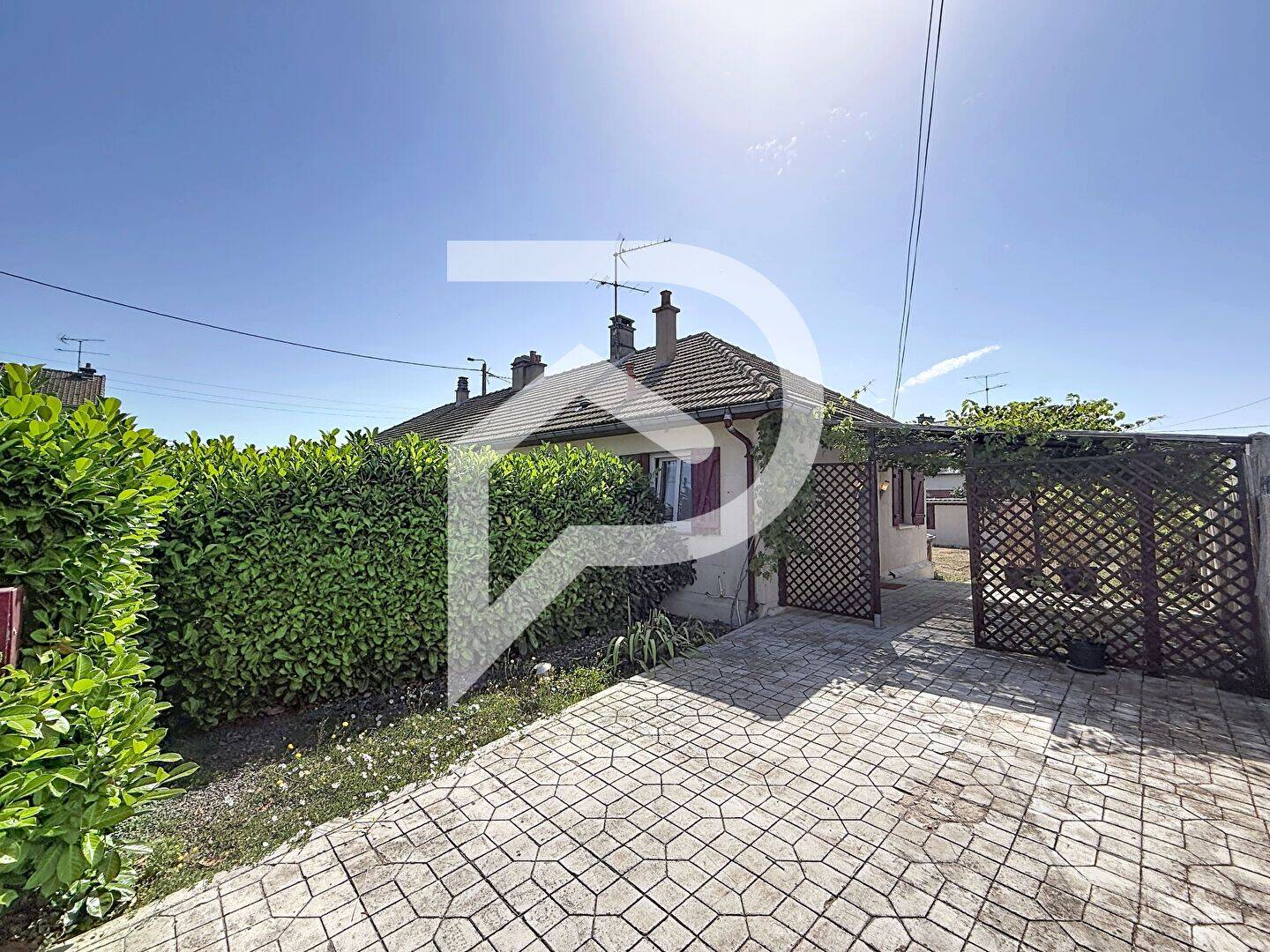 Maison 3 pièces 57 m² · à Dreux · 57 m² · 990 €