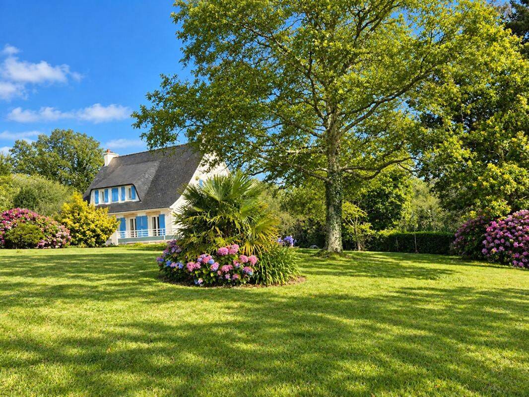 Maison 6 pièces 163 m² · à Caudan · 163 m² · 486 920 €