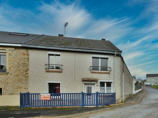 Maison à vendre 85 000 € 6 pièces 3 chambres 79 m² 435 m² de terrain Pouru-Saint-Remy 08140