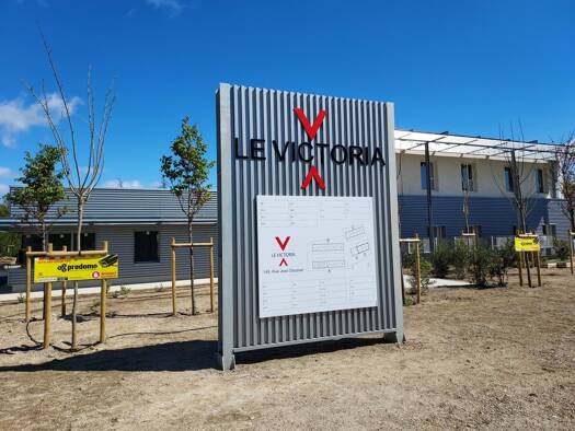 Espace bureau à vendre 271 920 € 96 m² de bureaux Durance-Cantarel Avignon 84140