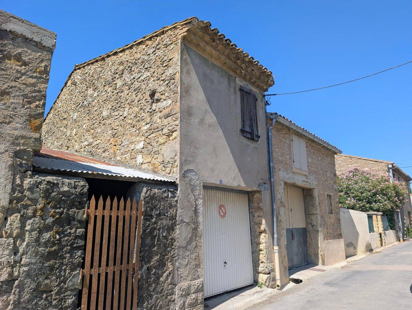 Maison 2 pièces 50 m² · à Fontcouverte · 50 m² · 35 000 €