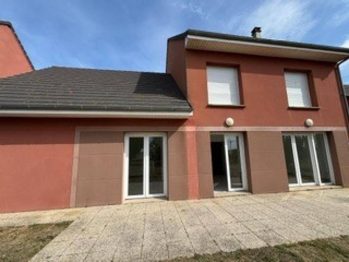 Maison 5 pièces 118 m² · au Tréport · 118 m² · 1 318 €/mois