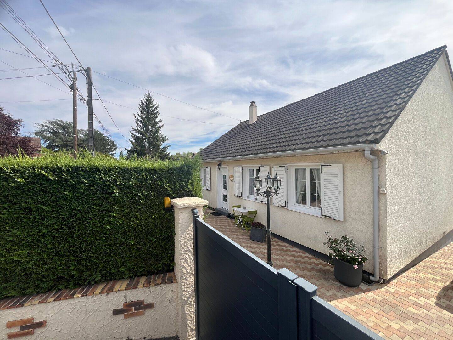 Maison 5 pièces 100 m² · à Houx · 100 m² · 261 000 €