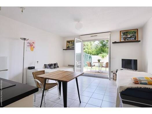 Studio à vendre 119 000 € 1 pièce 29,7 m² Étage 1/4 Saint Mitre Marseille 13ème arrondissement 13013