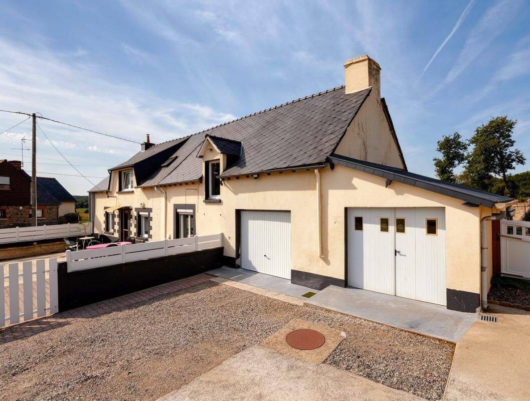 Maison 4 pièces 125 m² · à Plumieux · 125 m² · 159 750 €