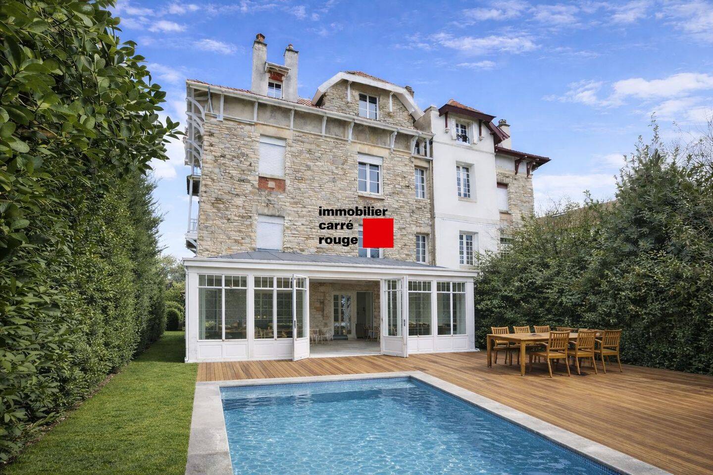 Maison 10 pièces 330 m² · à Biarritz · 330 m² · 1 990 000 €