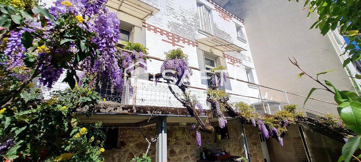 Maison 6 pièces 106 m² · à Saint-Junien · 106 m² · 148 000 €