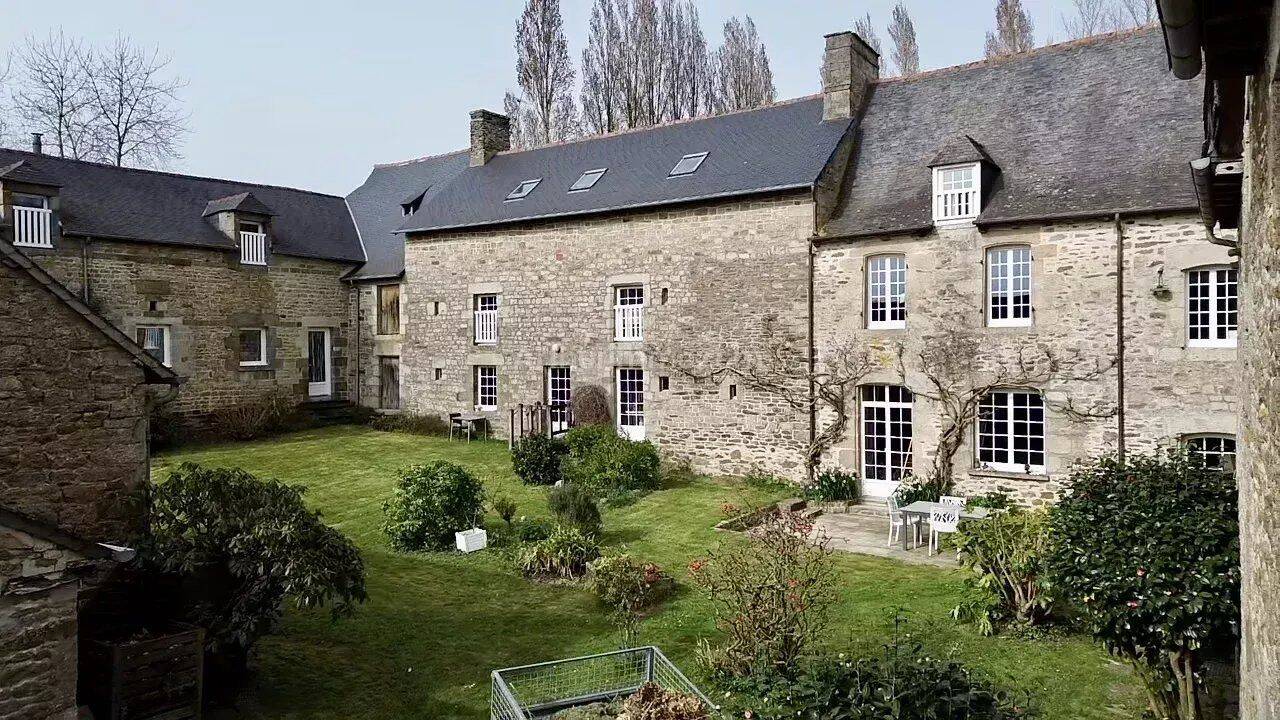 Maison 22 pièces 585 m² · à Dinan · 585,1 m² · 1 050 000 €