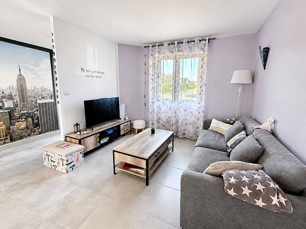 Maison 5 pièces 120 m² · à Guécélard · 120 m² · 256 000 €
