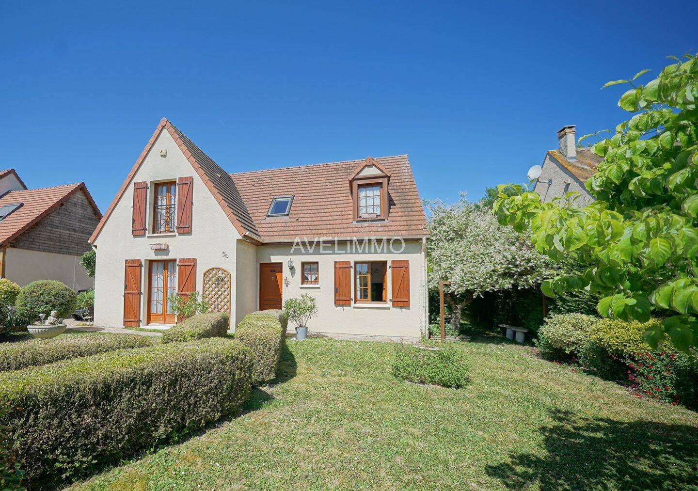 Maison 5 pièces 136 m² · à Villiers-Saint-Fréderic · 136 m² · 500 000 €