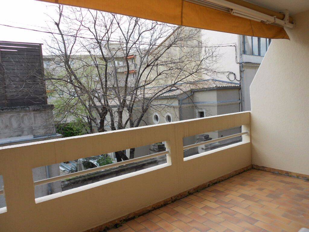 Appartement 1 pièce 23 m² · à Nîmes · 23 m² · 435 €