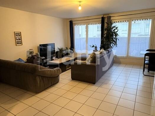 Appartement à louer 740 € 2 pièces 49 m² Étage 1/3 dès le 28/04/2026 Centre Margny-lès-Compiègne 60280
