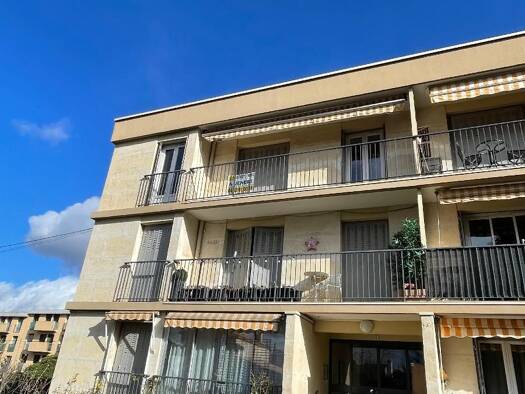 Appartement à vendre 347 500 € 3 pièces 2 chambres 70,5 m² 2ème étage Les Milles Aix-en-Provence 13290