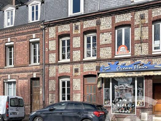 Maison à vendre 99 500 € 6 pièces 3 chambres 85 m² 66 m² de terrain Fécamp 76400