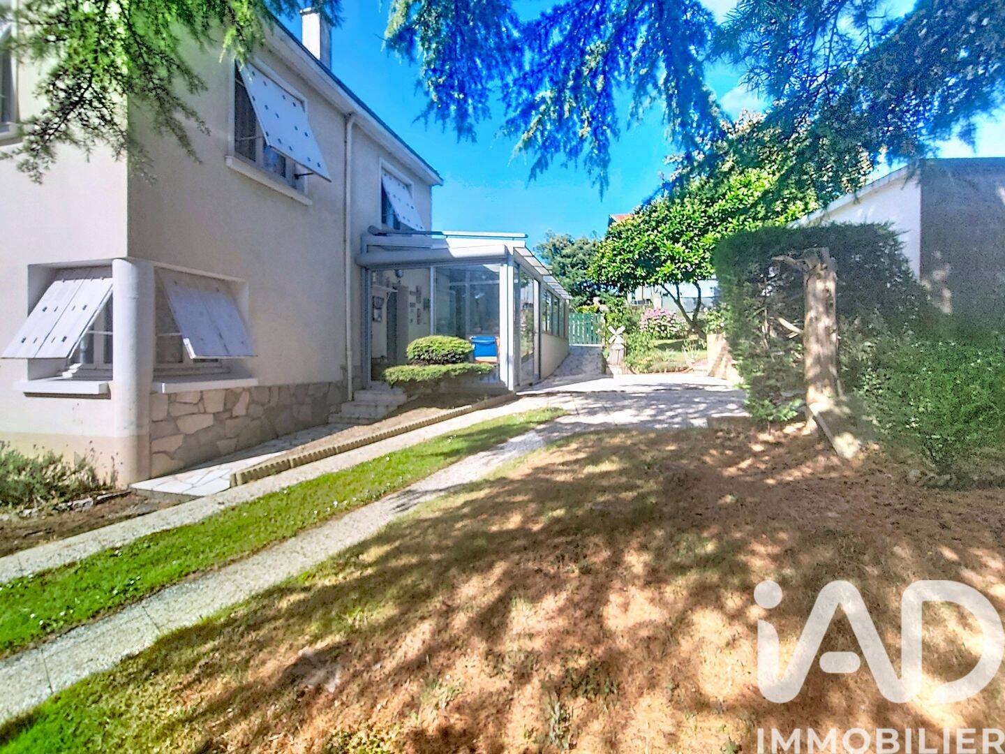 Maison 3 pièces 95 m² · à Saint-Philbert-de-Grand-Lieu · 95 m² · 170 000 €