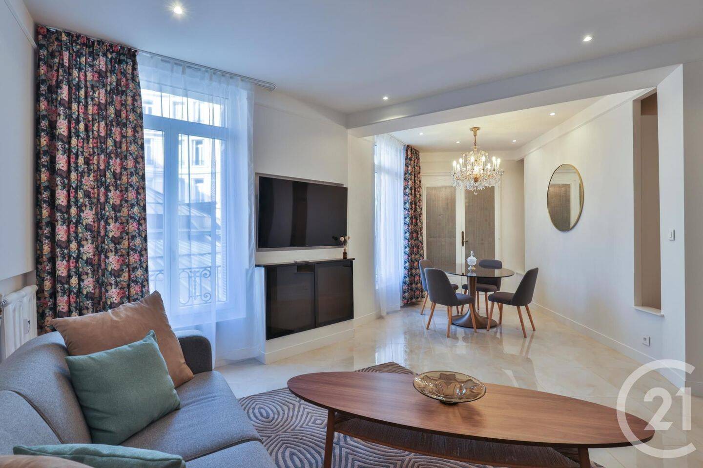 Appartement 2 pièces 67 m² · à Nice · 66,9 m² · 550 000 €