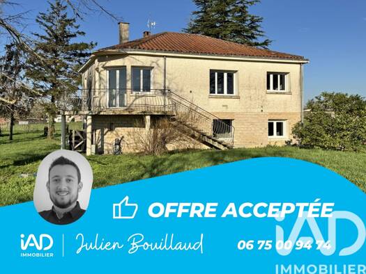 Maison à vendre 159 900 € 4 pièces 2 chambres 105 m² 1 951 m² de terrain Charzais Fontenay-le-Comte 85200