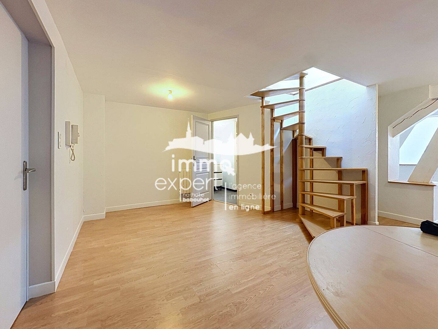 Appartement 2 pièces 50 m² · à Mirecourt · 49,7 m² · 420 €
