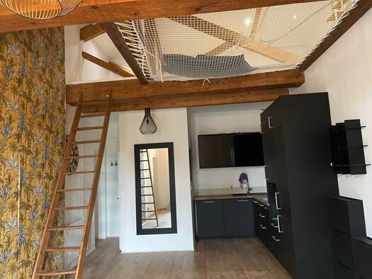 Appartement à vendre 245 000 € 3 pièces 2 chambres 54 m² Étage 2/2 Montanay 69250