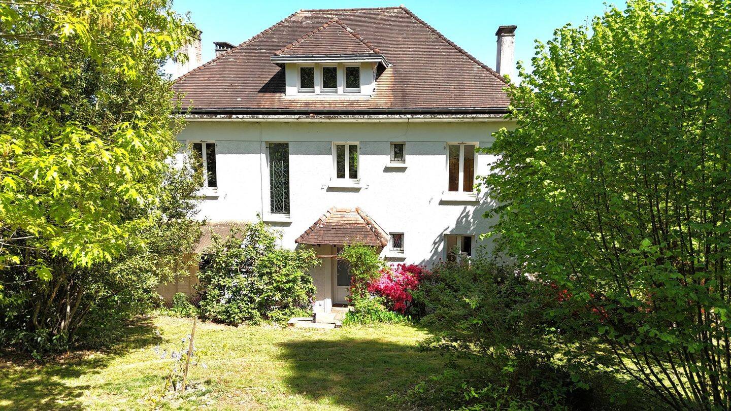 Maison 8 pièces 179 m² · à Tulle · 179 m² · 319 900 €