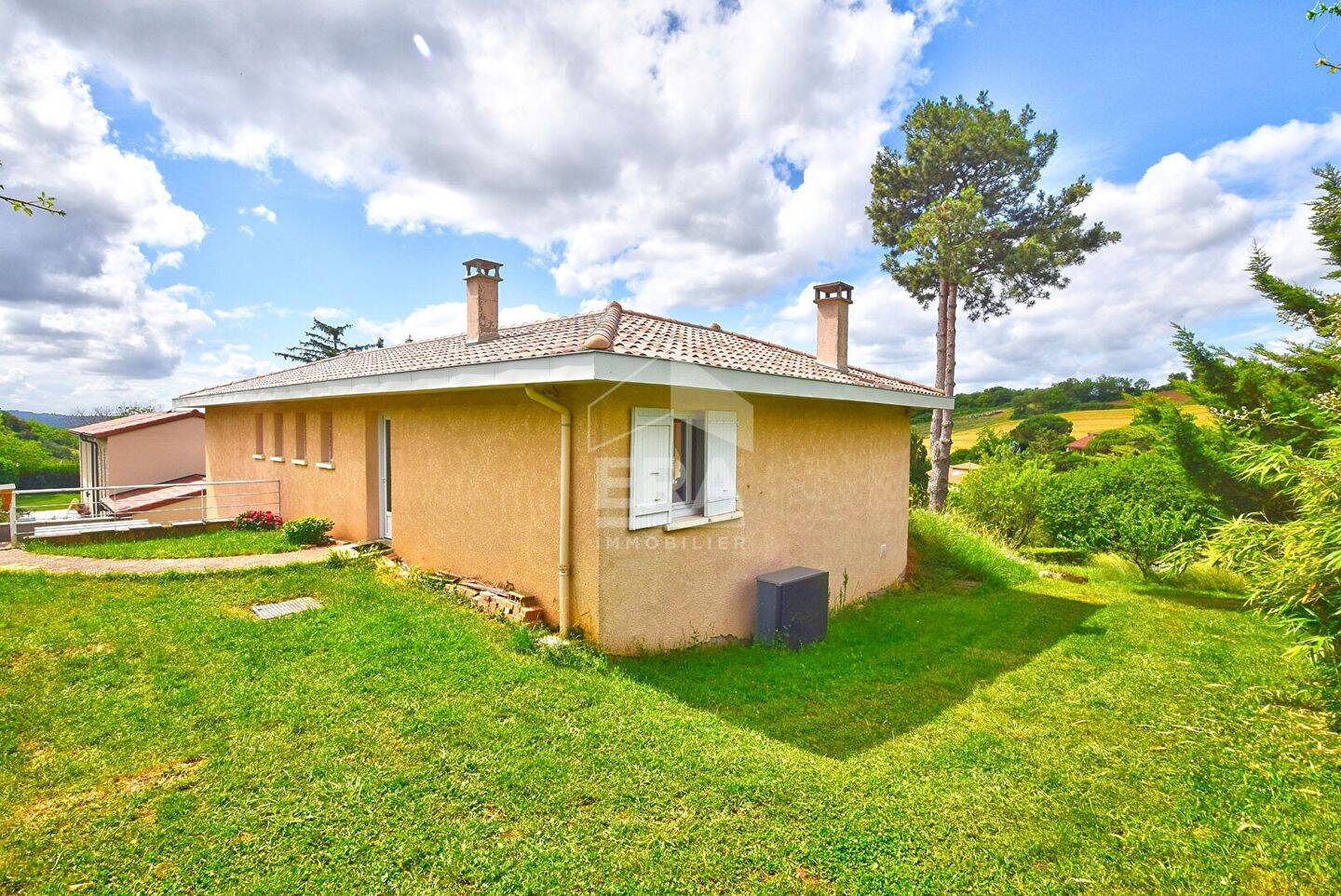 Maison de plain-pied à vendre T4/F4 105 m² 460000 € Saint- ...