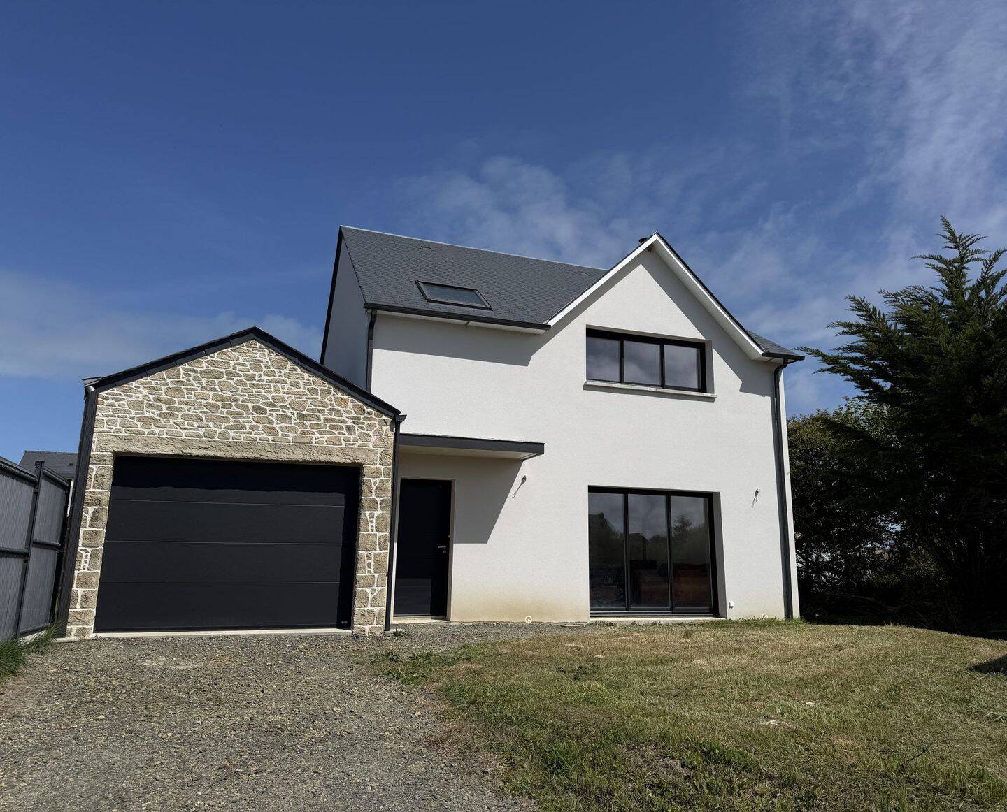 Maison 6 pièces 118 m² · à Saint-Coulomb · 118 m² · 478 400 €